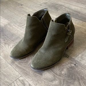 Steve Madden Booties